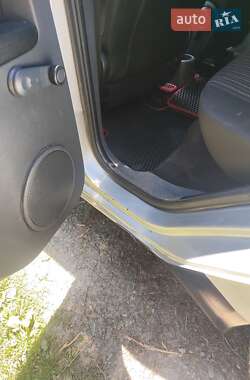 Хэтчбек Mitsubishi Colt 2008 в 