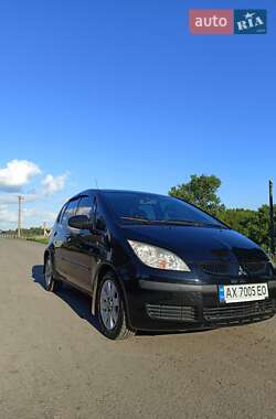 Хэтчбек Mitsubishi Colt 2007 в 