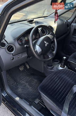 Хэтчбек Mitsubishi Colt 2008 в 