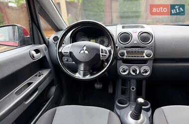 Хэтчбек Mitsubishi Colt 2009 в 