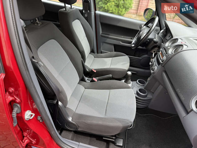 Хэтчбек Mitsubishi Colt 2009 в Черновцах
