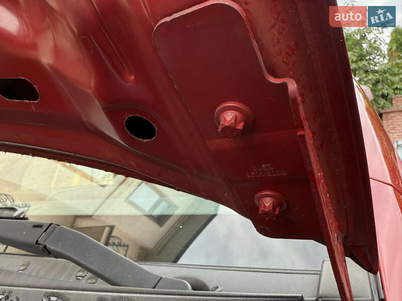 Хэтчбек Mitsubishi Colt 2009 в Черновцах