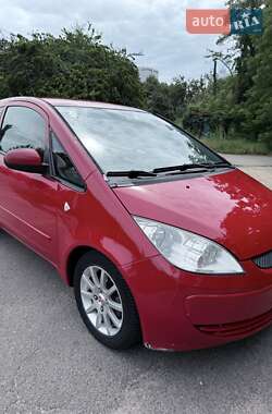 Хэтчбек Mitsubishi Colt 2006 в 