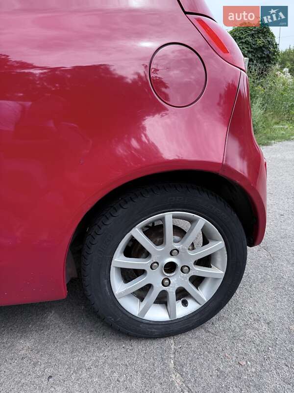 Хэтчбек Mitsubishi Colt 2006 в Киеве