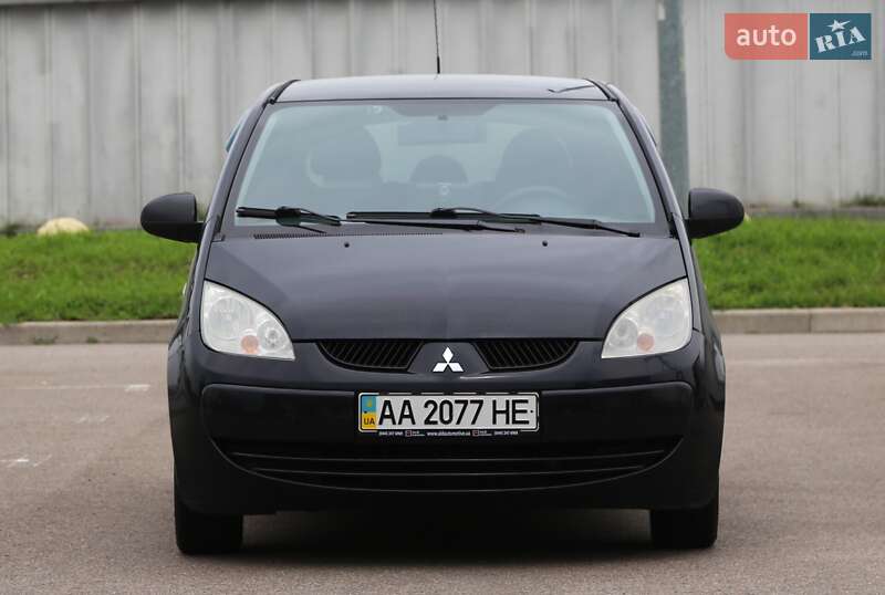 Хэтчбек Mitsubishi Colt 2008 в Киеве
