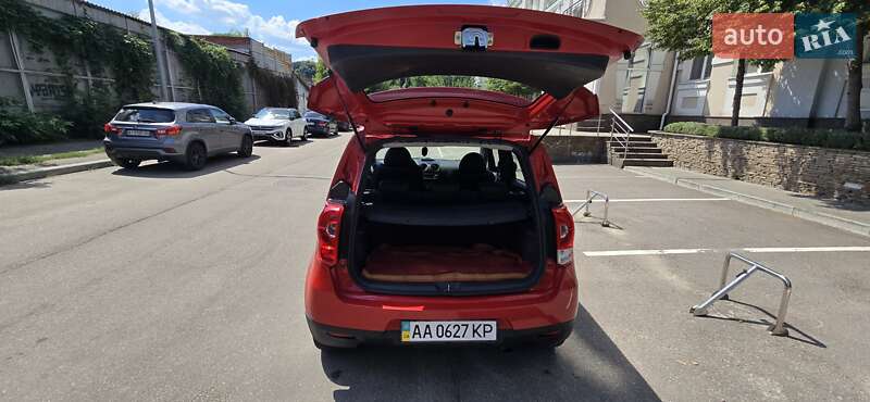Хэтчбек Mitsubishi Colt 2009 в Киеве