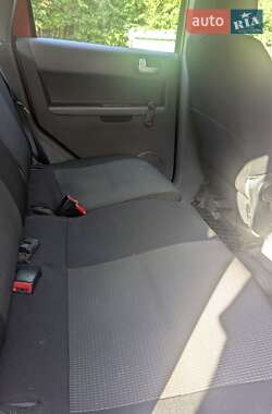 Хэтчбек Mitsubishi Colt 2005 в 