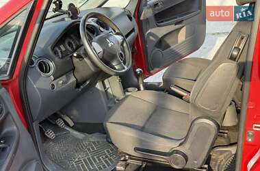 Хэтчбек Mitsubishi Colt 2009 в 
