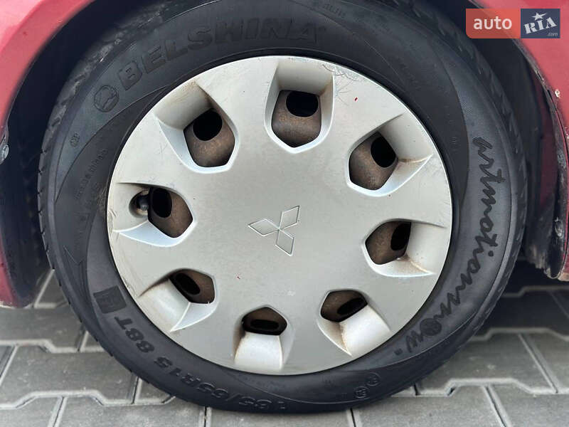 Хэтчбек Mitsubishi Colt 2005 в Днепре