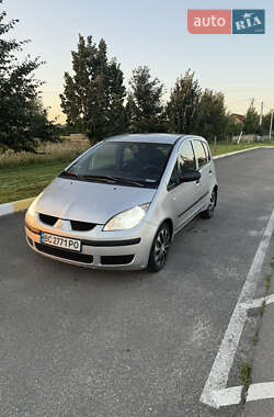 Хэтчбек Mitsubishi Colt 2008 в 