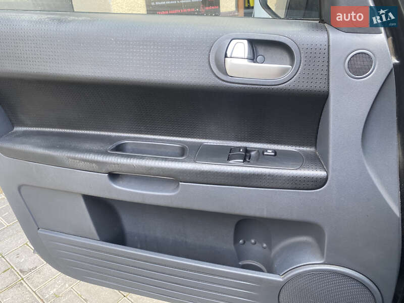 Хетчбек Mitsubishi Colt 2008 в Гайсину