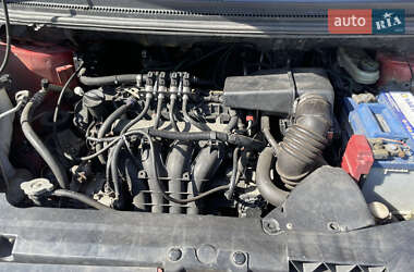 Хэтчбек Mitsubishi Colt 2006 в 