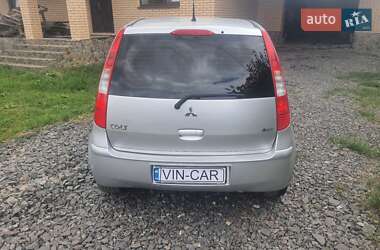 Хэтчбек Mitsubishi Colt 2006 в 