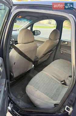 Хэтчбек Mitsubishi Colt 2006 в 