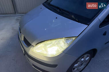 Хэтчбек Mitsubishi Colt 2006 в 