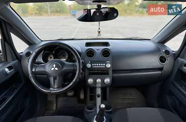 Хэтчбек Mitsubishi Colt 2007 в 
