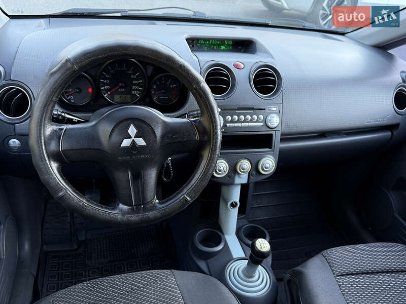 Хетчбек Mitsubishi Colt 2007 в Ніжині