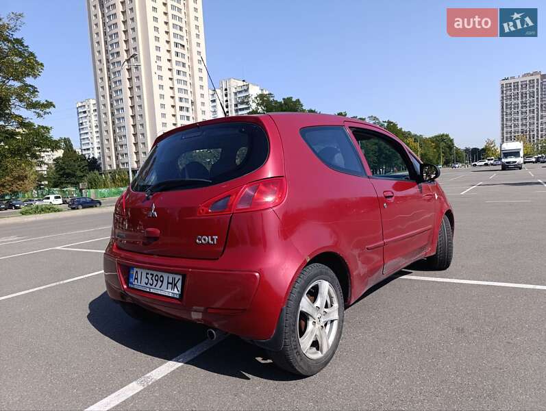 Хэтчбек Mitsubishi Colt 2007 в Киеве