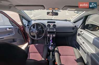 Хэтчбек Mitsubishi Colt 2006 в 