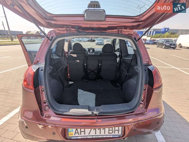 Хэтчбек Mitsubishi Colt 2006 в Белой Церкви