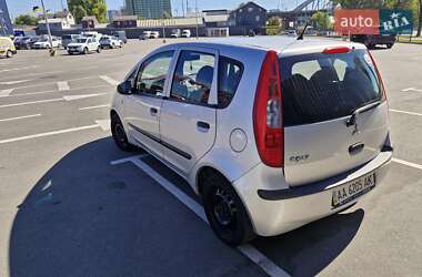 Хэтчбек Mitsubishi Colt 2004 в 