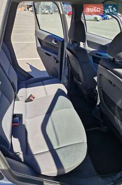 Хэтчбек Mitsubishi Colt 2004 в 