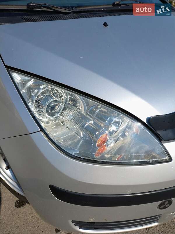 Хетчбек Mitsubishi Colt 2005 в Дніпрі