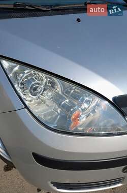 Хэтчбек Mitsubishi Colt 2005 в 