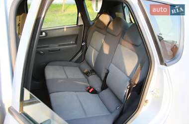 Хетчбек Mitsubishi Colt 2005 в 