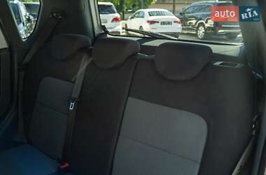 Хэтчбек Mitsubishi Colt 2012 в 