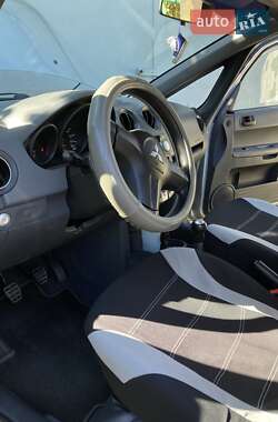 Хетчбек Mitsubishi Colt 2005 в 