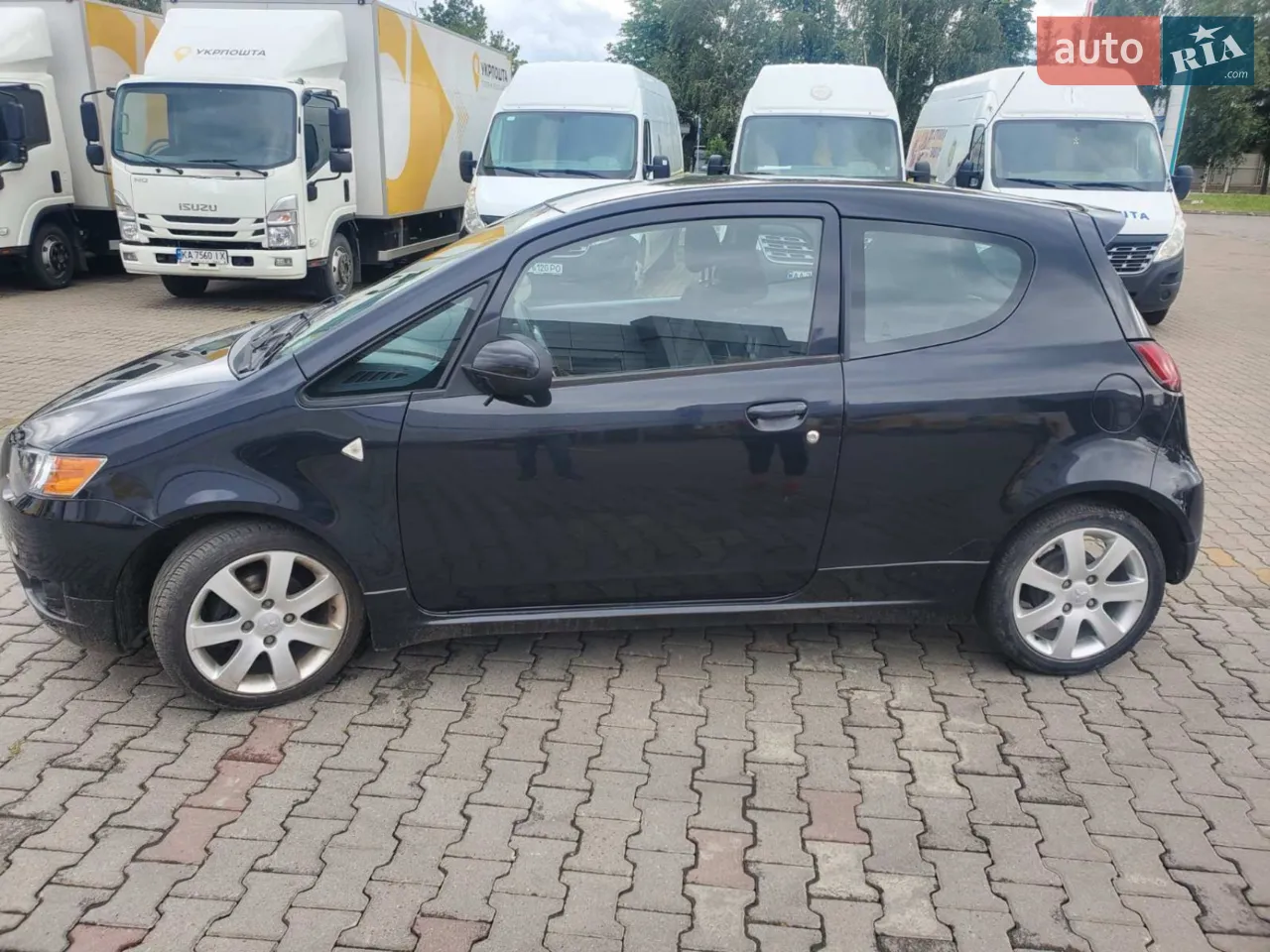 2011 Mitsubishi Colt - мініатюра 10