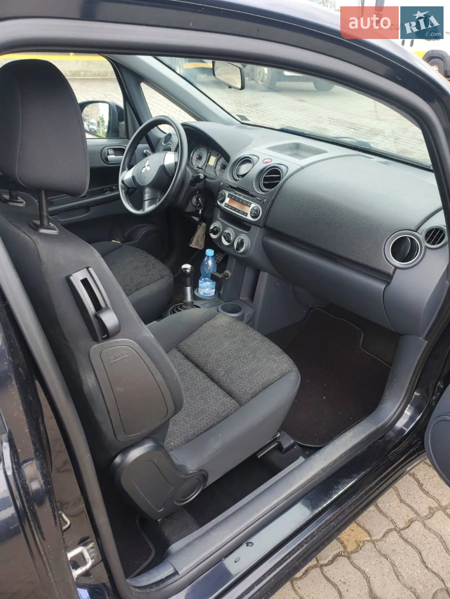 2012 Mitsubishi Colt - мініатюра 6
