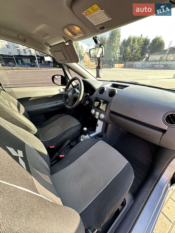 Хетчбек Mitsubishi Colt 2006 в Тернополі