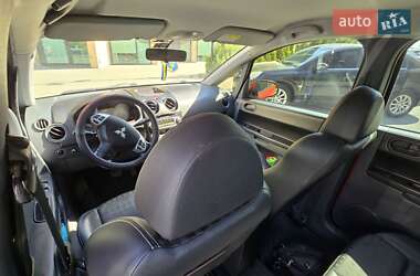 Хетчбек Mitsubishi Colt 2009 в 