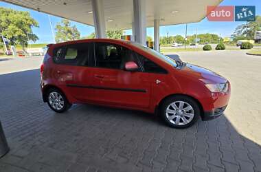 Хетчбек Mitsubishi Colt 2009 в 