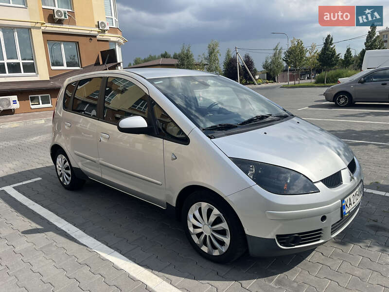 Хэтчбек Mitsubishi Colt 2007 в Софиевской Борщаговке