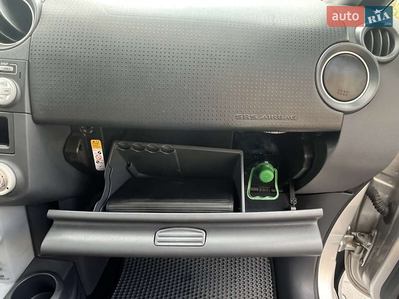 Хэтчбек Mitsubishi Colt 2007 в Софиевской Борщаговке