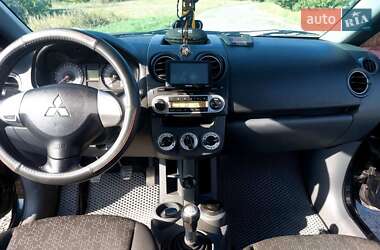 Хетчбек Mitsubishi Colt 2010 в 