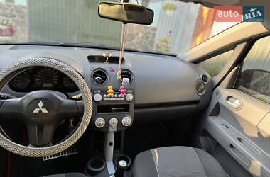 Хетчбек Mitsubishi Colt 2006 в 