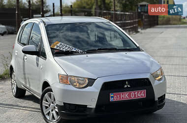 Хетчбек Mitsubishi Colt 2010 в 