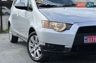 Хетчбек Mitsubishi Colt 2010 в 