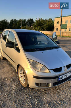 Хэтчбек Mitsubishi Colt 2006 в Сахновщине