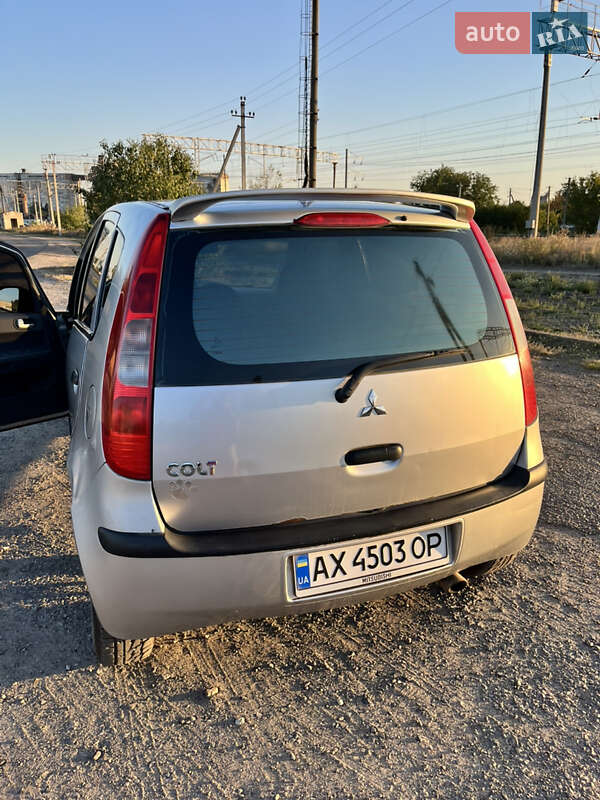 Хэтчбек Mitsubishi Colt 2006 в Сахновщине фото 5 Хэтчбек Mitsubishi Colt 2006 в Сахновщине