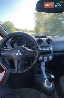 Хетчбек Mitsubishi Colt 2007 в 