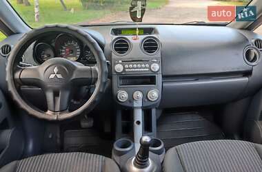 Хетчбек Mitsubishi Colt 2008 в 