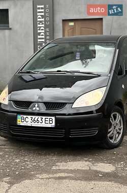Хэтчбек Mitsubishi Colt 2006 в 