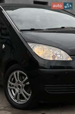 Хэтчбек Mitsubishi Colt 2006 в 