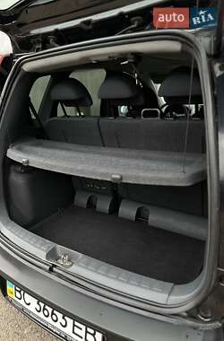 Хэтчбек Mitsubishi Colt 2006 в 