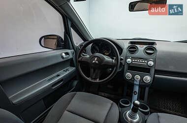 Хэтчбек Mitsubishi Colt 2007 в 